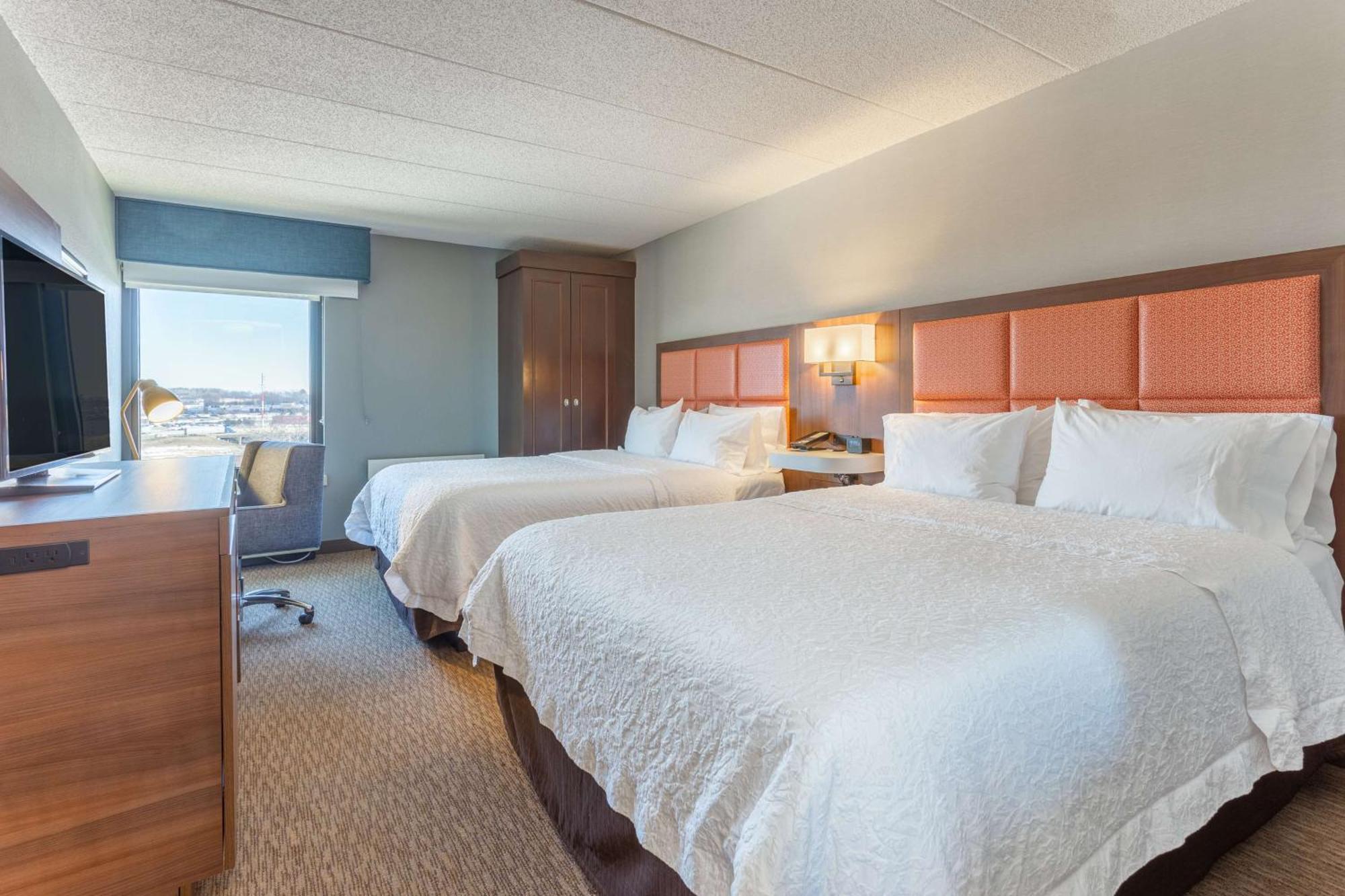 Hampton Inn Madison East Towne Mall Area Dış mekan fotoğraf