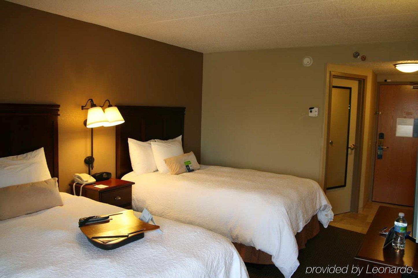 Hampton Inn Madison East Towne Mall Area Oda fotoğraf