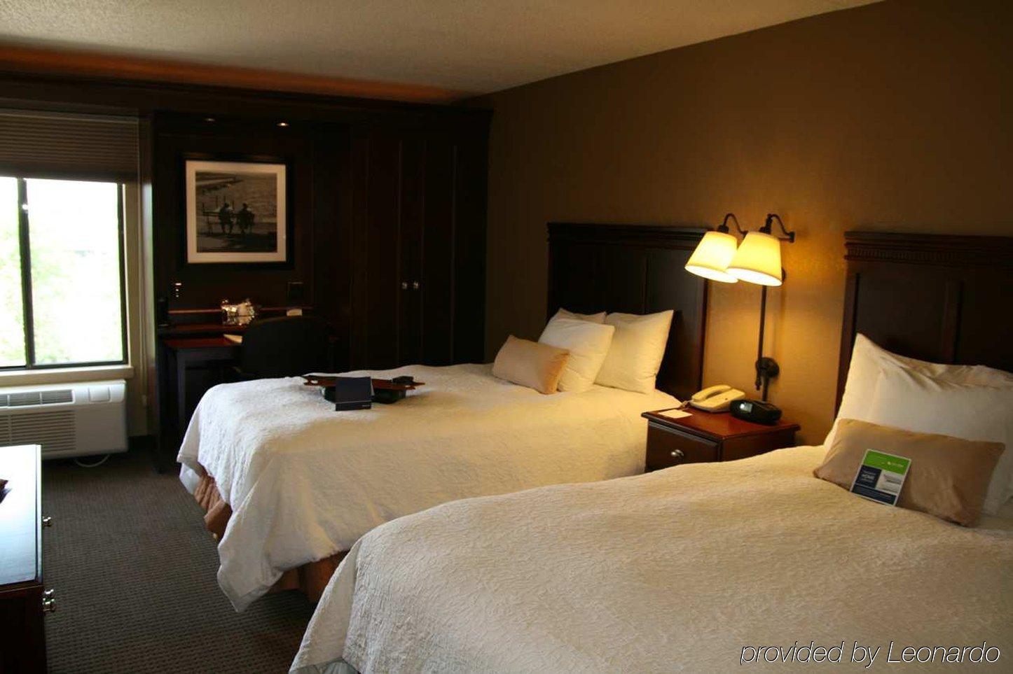 Hampton Inn Madison East Towne Mall Area Oda fotoğraf